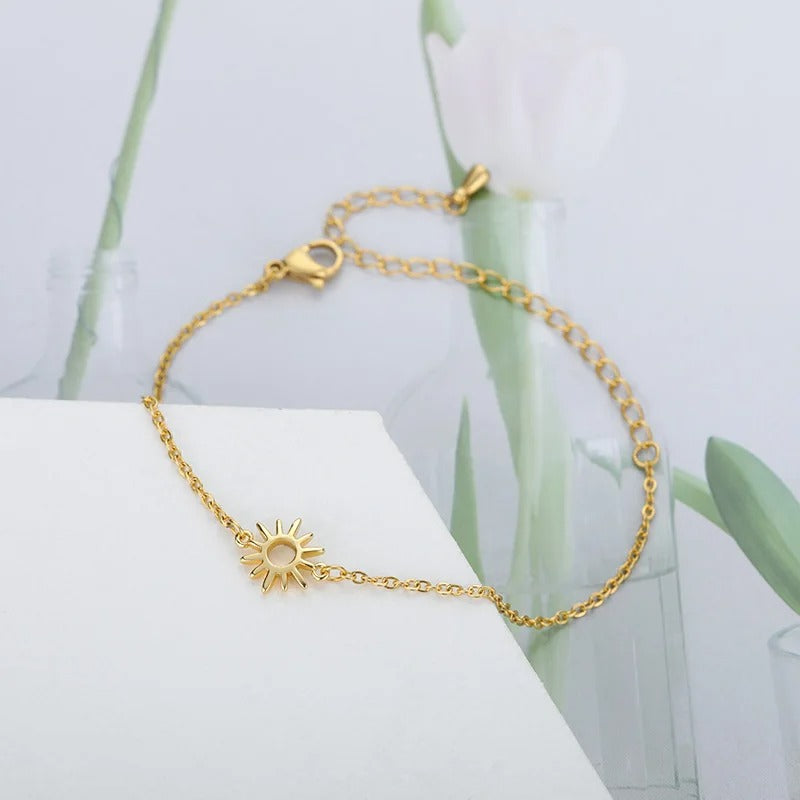 Classic Gold Sun Bracelet